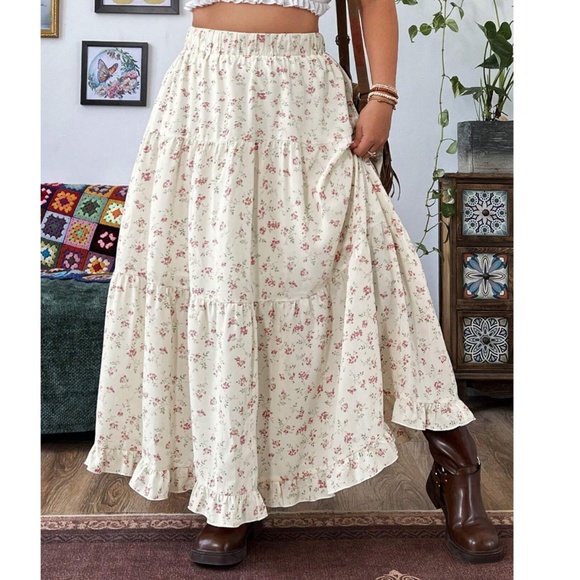 Boho Floral Print Stretchy High Waisted Ruffle Hem Maxi Skirt - Picture 6 of 10